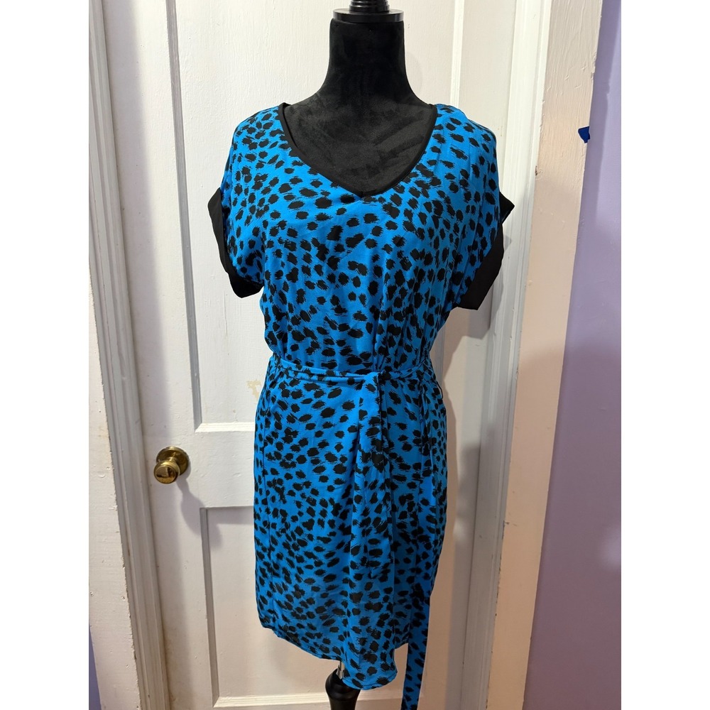Bobeau Blue‎ Leopard Print Short Sleeve Dress with Tie in S